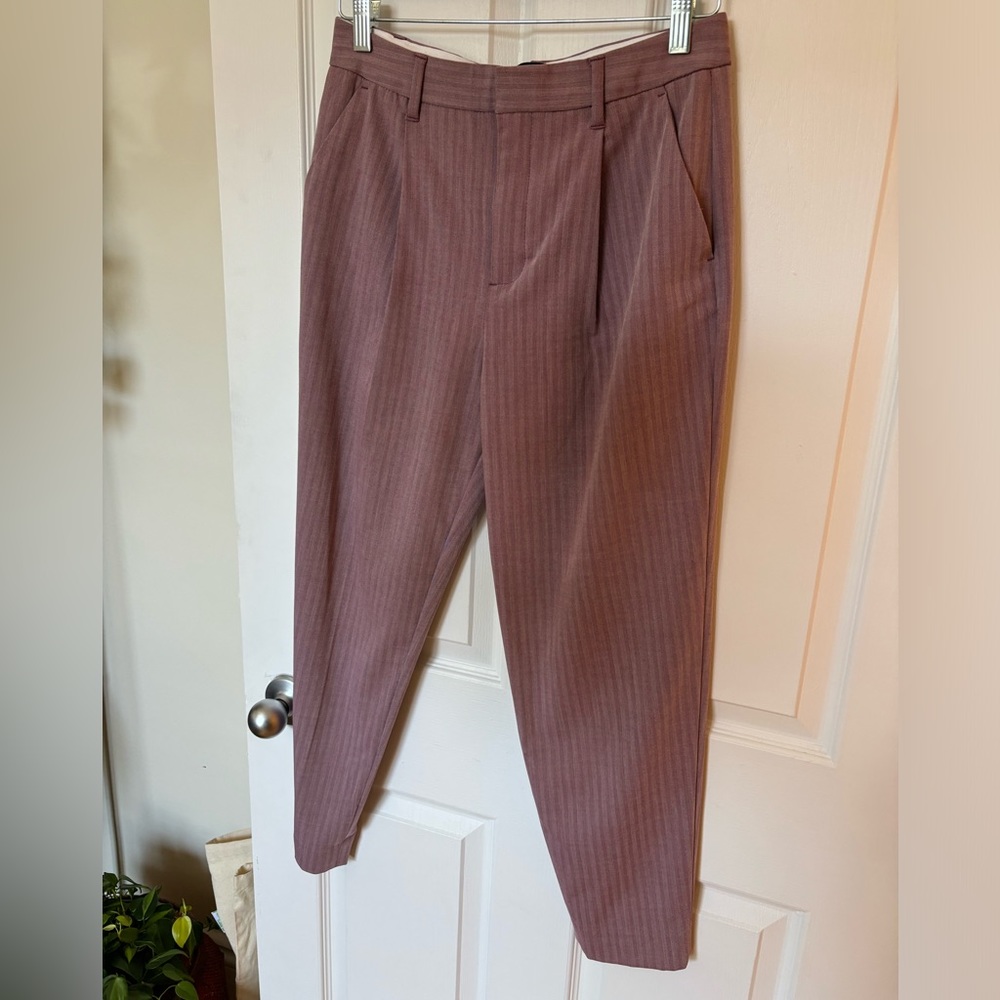Banana Republic Lilac Pleated Dress Pant - 4